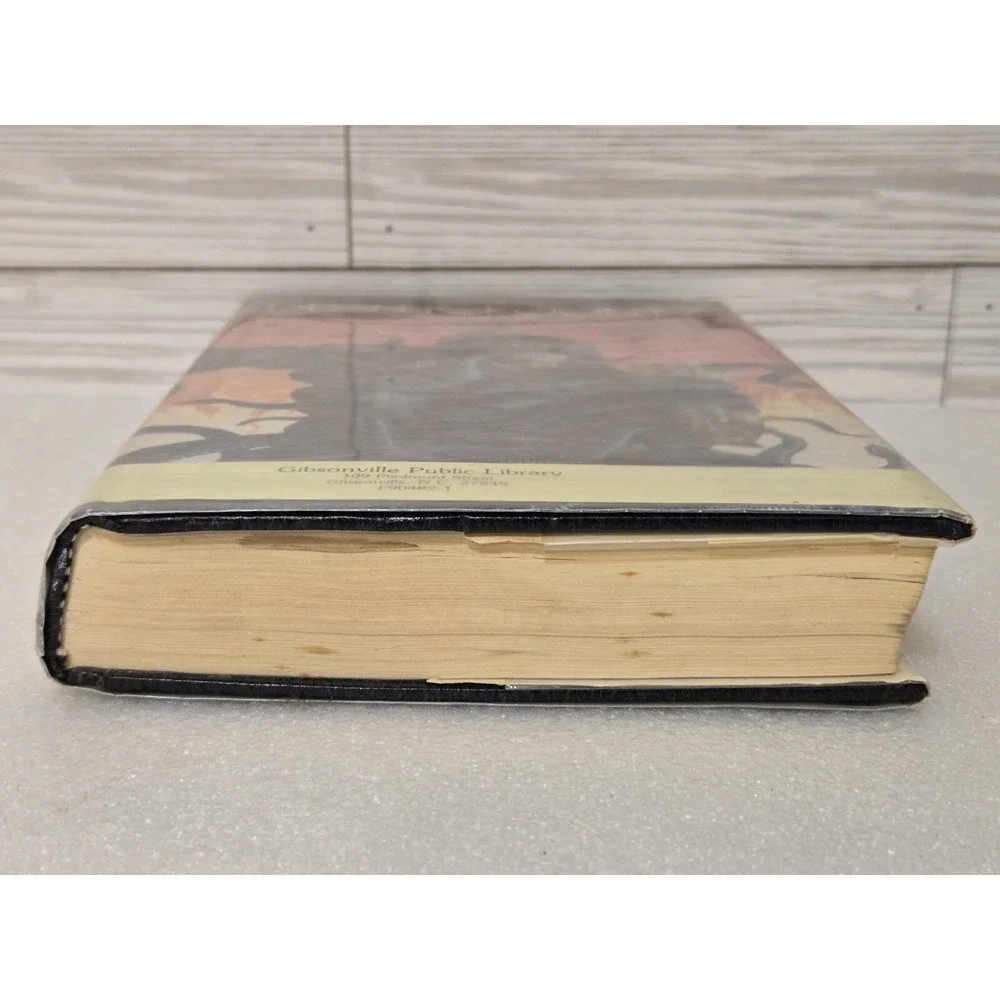 SHADOWFIRES‎ BY DEAN KOONTZ (AND LEIGH NICHOLS). HARDCOVER 1987 FIRST EDITION